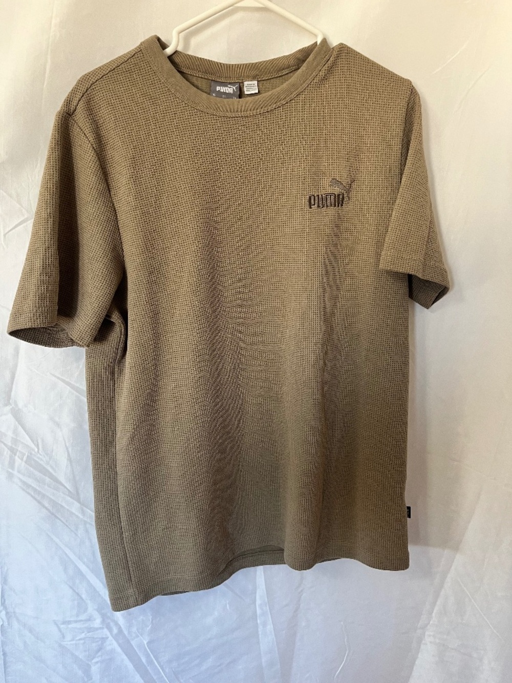 Men’s Puma t-shirt